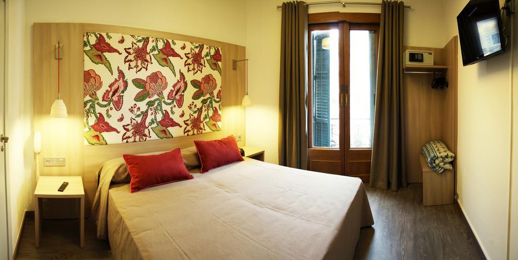 Hotel Ginebra Barcelona Exterior photo