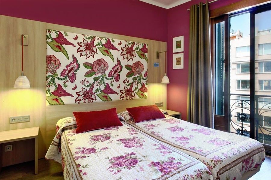Hotel Ginebra Barcelona Exterior photo
